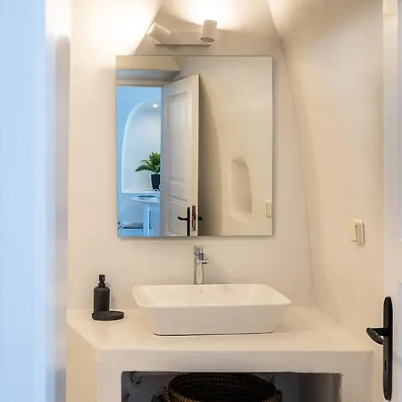 Villa Karpimo Scenery *