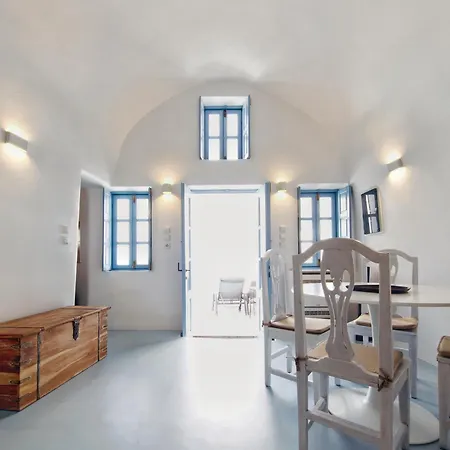 Karpimo Scenery Villa *