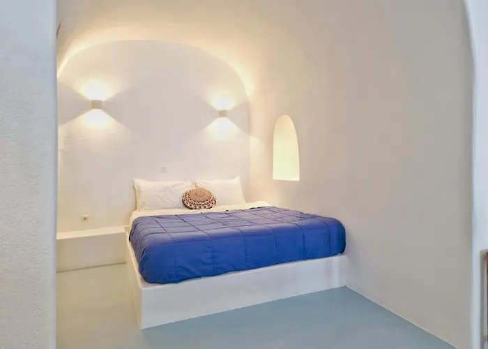 Villa Karpimo Scenery - Caldera Sunset View - Private Hot Tub -