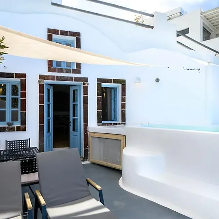 Karpimo Scenery - Caldera Sunset View - Private Hot Tub - Firostefani