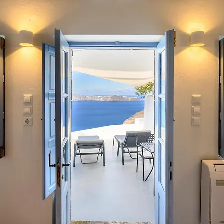 Vila Karpimo Scenery - Caldera Sunset View - Private Hot Tub -