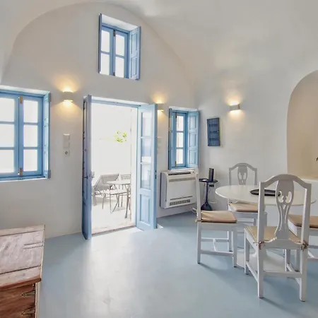 Karpimo Scenery - Caldera Sunset View - Private Hot Tub - *