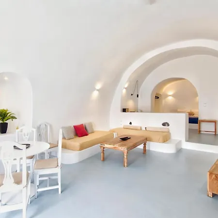 Karpimo Scenery - Caldera Sunset View - Private Hot Tub - *