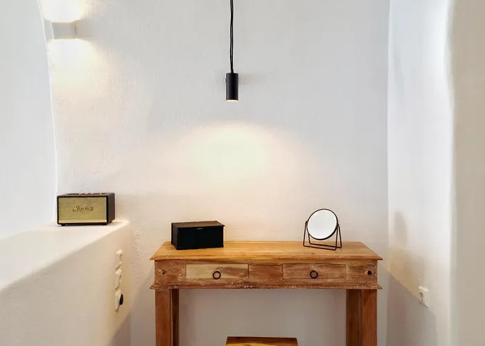 Villa Karpimo Scenery - Caldera Sunset View - Private Hot Tub - *